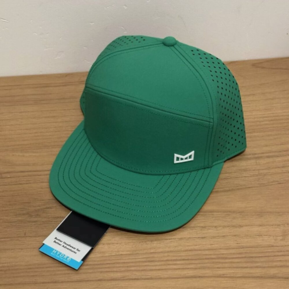 MELIN TRENCHES ICON HYDRO - COLOR: KELLY GREEN - SIZE: SMALL - NWT